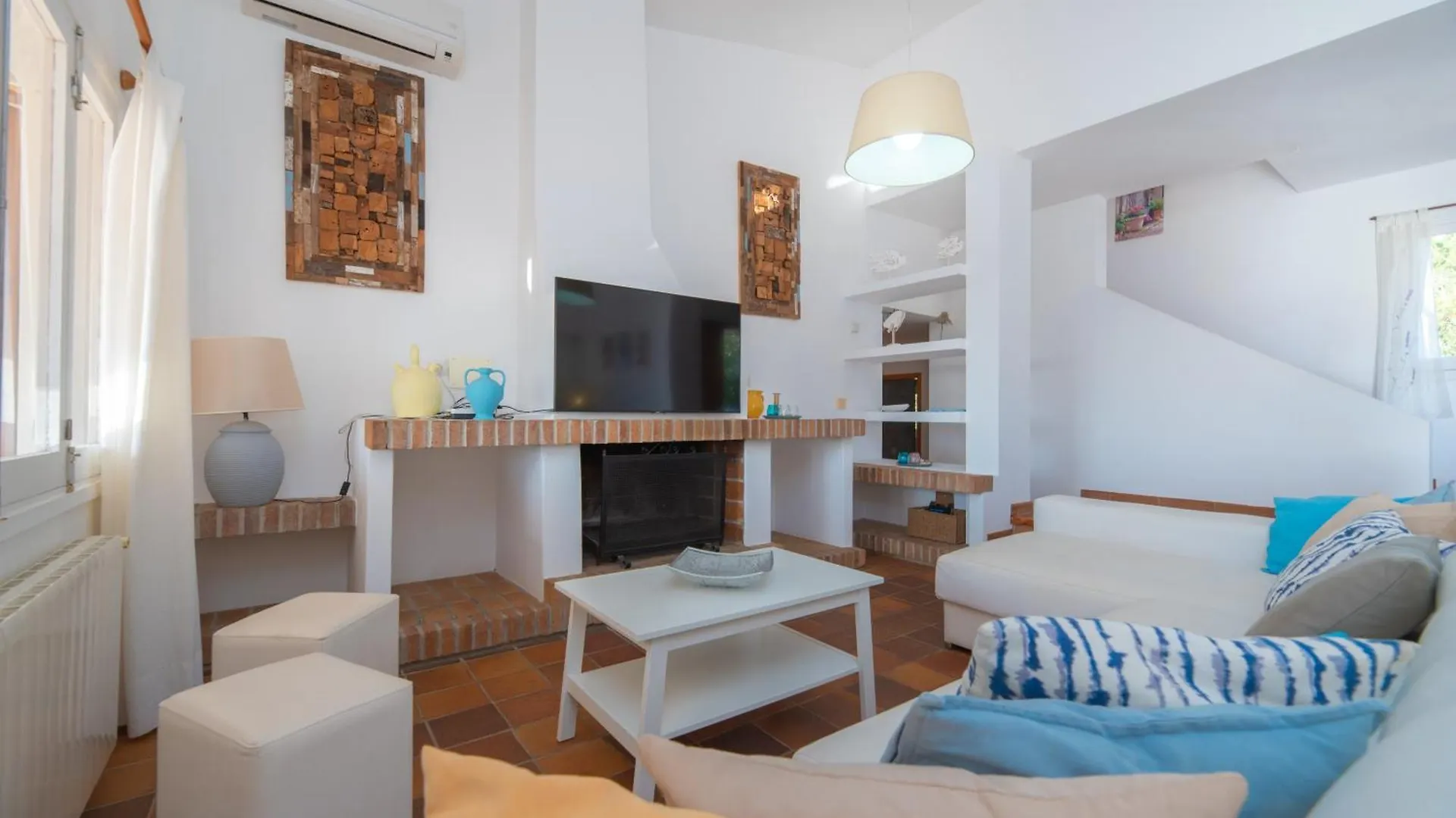 Villa Cap Martinet Talamanca 0*, 塔拉曼卡