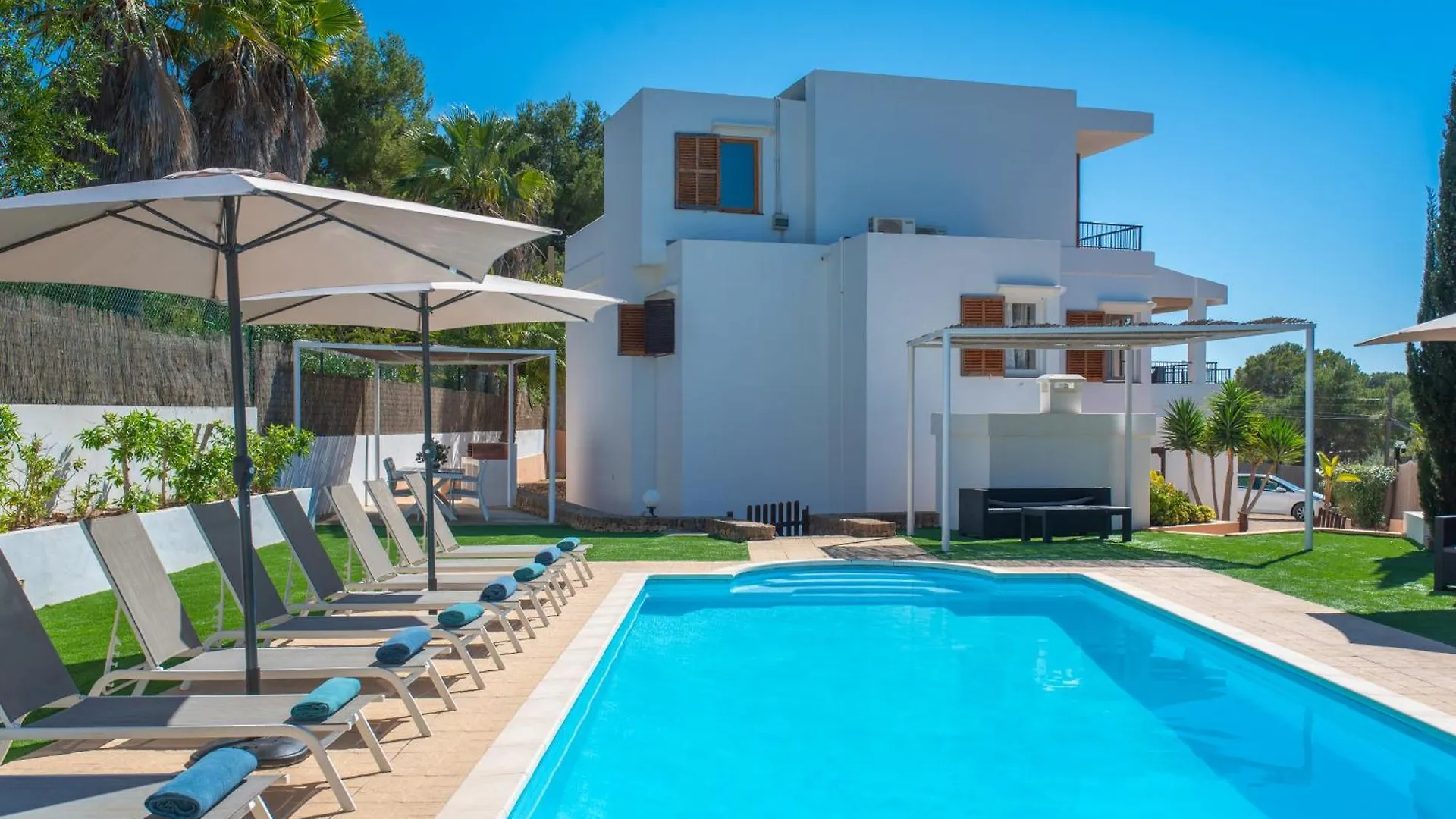 Villa Cap Martinet Talamanca 0*, 塔拉曼卡