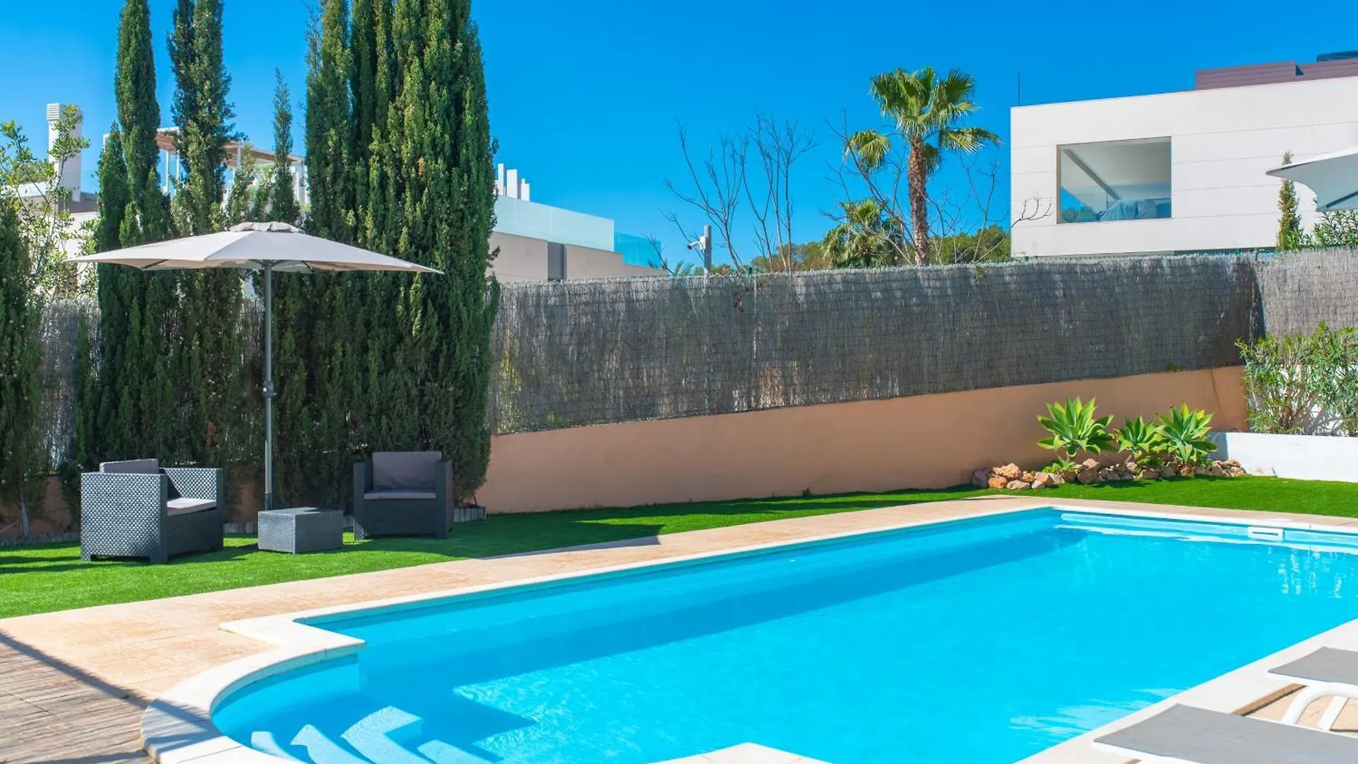 Villa Cap Martinet Talamanca 0*, 塔拉曼卡 西班牙